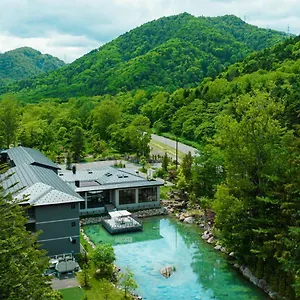 奥定山渓温泉 佳松御苑 旅館 札幌市