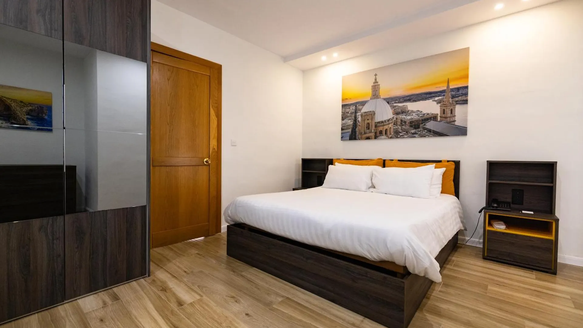 ****  The Diplomat Hotel (Adults Only) Σλιέμα Μάλτα